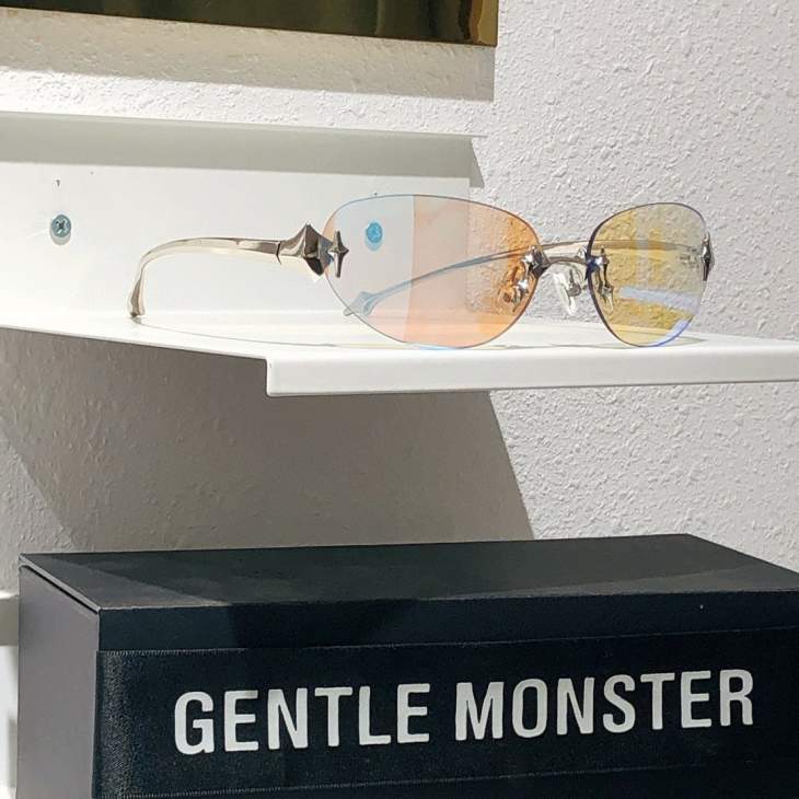 Picture of Gentle Monster Sunglasses _SKUfw65331275fw